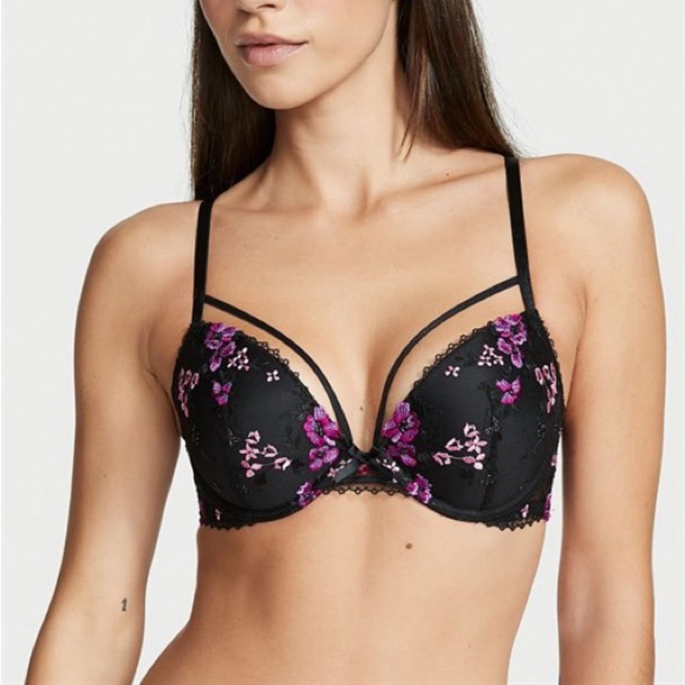 PRICE DROP - Victoria’s Secret Very Sexy Push Up Bra
